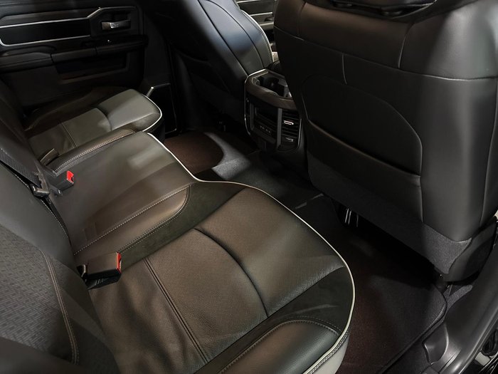 2026 RAM 2500 Laramie Rambox