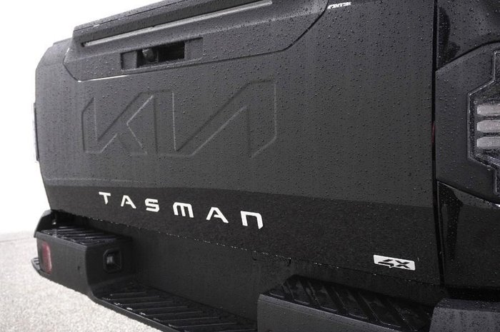 2025 Kia Tasman SX