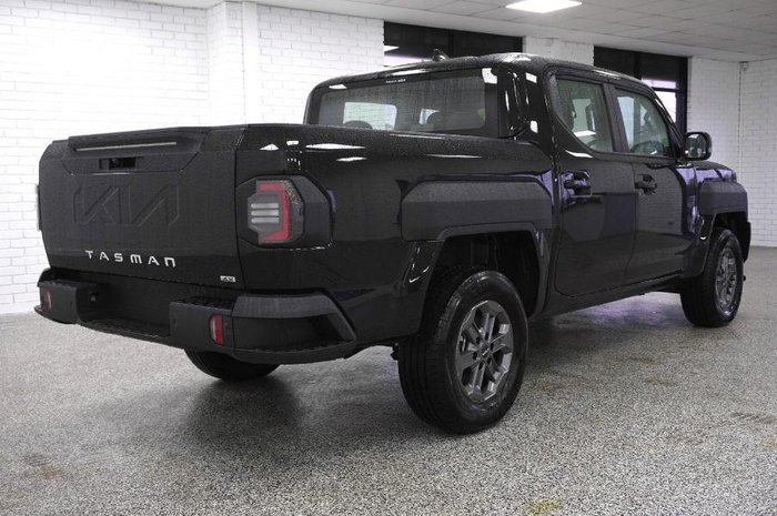 2025 Kia Tasman SX