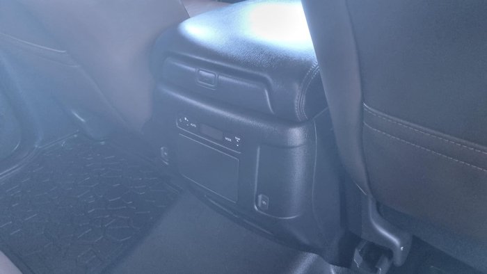 2025 Nissan Patrol Ti