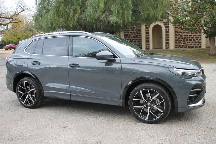 2024 Volkswagen Tiguan 195TSI R-Line