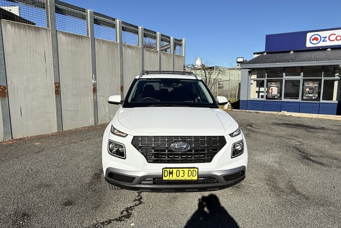 2024 HYUNDAI VENUE