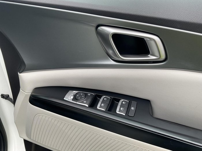 2022 Kia Carnival S