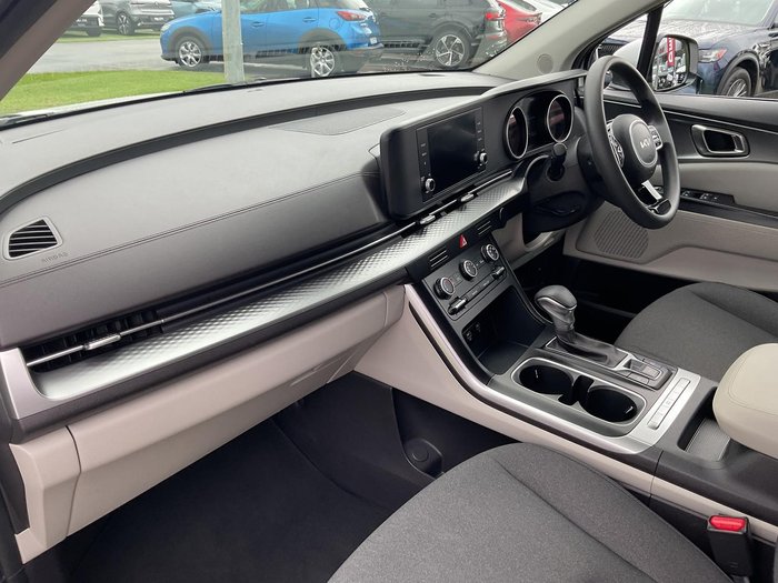 2022 Kia Carnival S