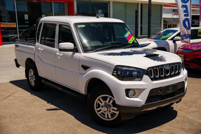 2022 Mahindra PIK-UP