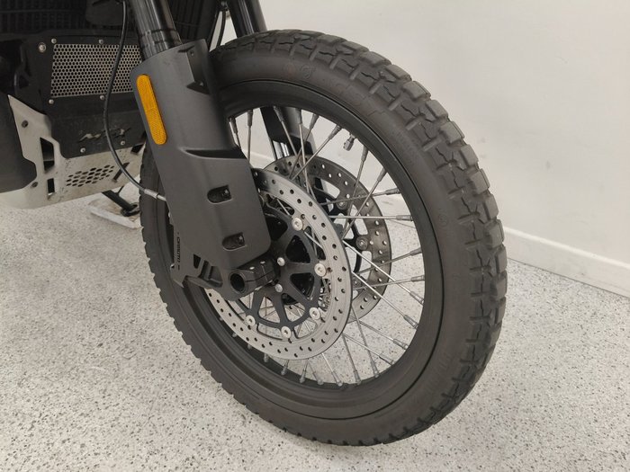 2025 CFMOTO 2025 Cf Moto 800CC 800MT-X Zephyr Blue
