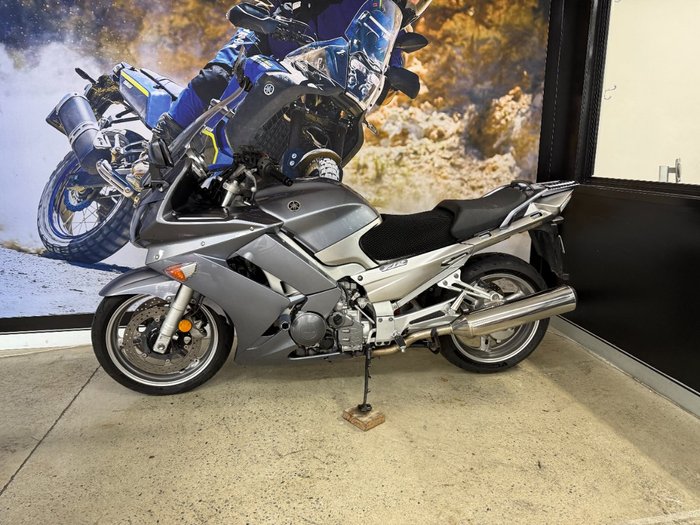 2006 Yamaha FJR1300A SILVER