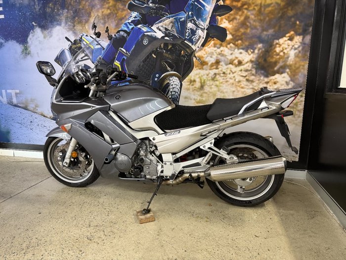 2006 Yamaha FJR1300A SILVER