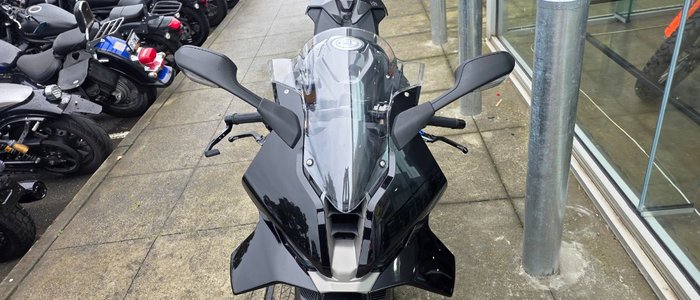 2025 BMW Motorrad S 1000 RR BLACK