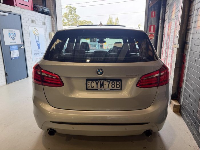 2015 BMW 2 Series 220i Sport Line