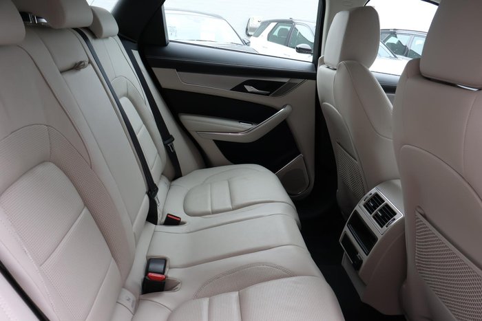 2021 Jaguar F-PACE P250 R-Dynamic S