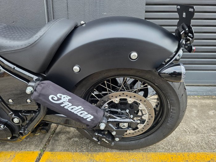 2024 Indian CHIEF BOBBER DARK HORSE BLACK SMOKE