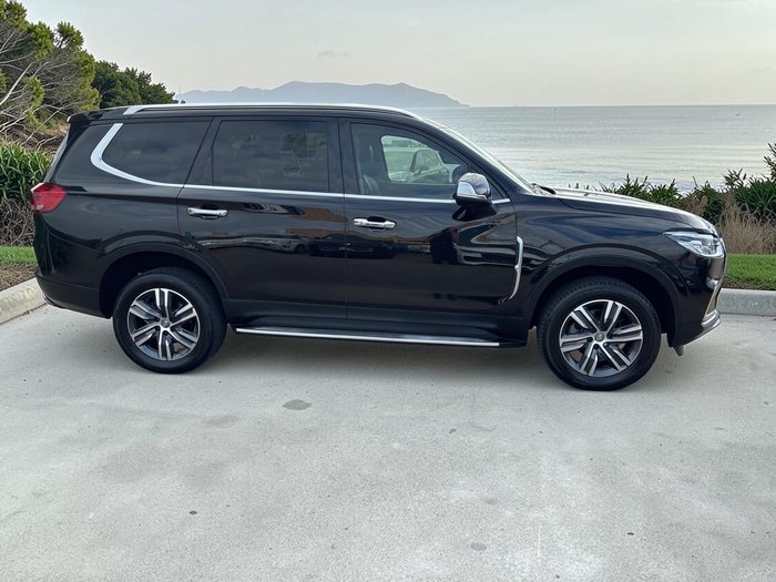 2022 LDV D90 Executive