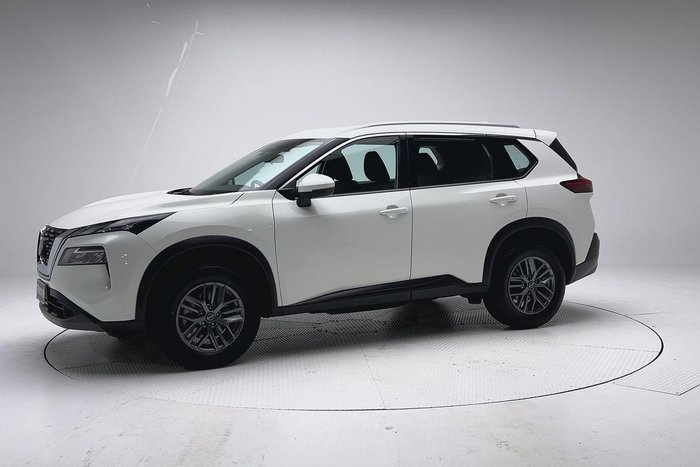 2024 Nissan X-TRAIL ST