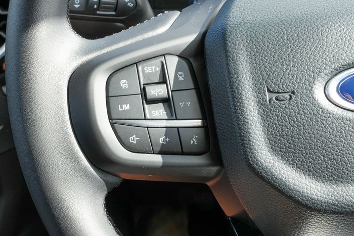 2025 Ford Everest Trend