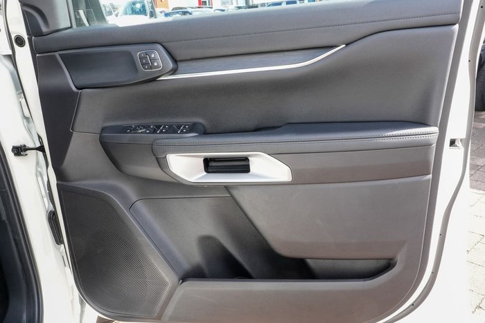 2025 Ford Everest Trend