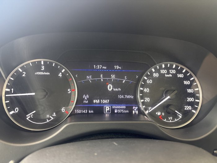 2022 Nissan Navara ST
