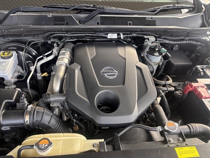 2022 Nissan Navara ST