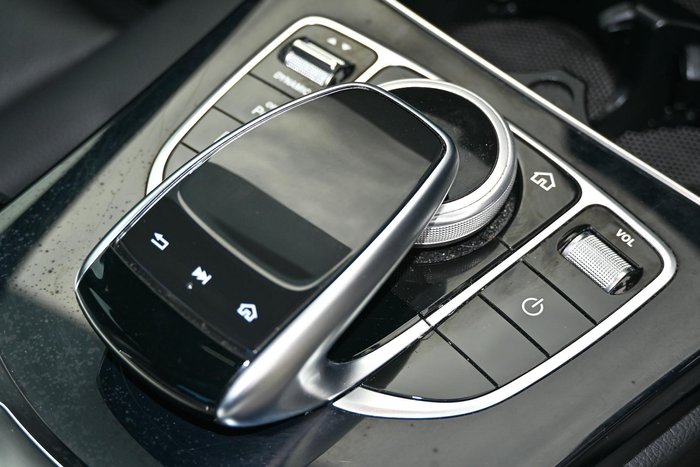 2019 Mercedes-Benz C-Class C200
