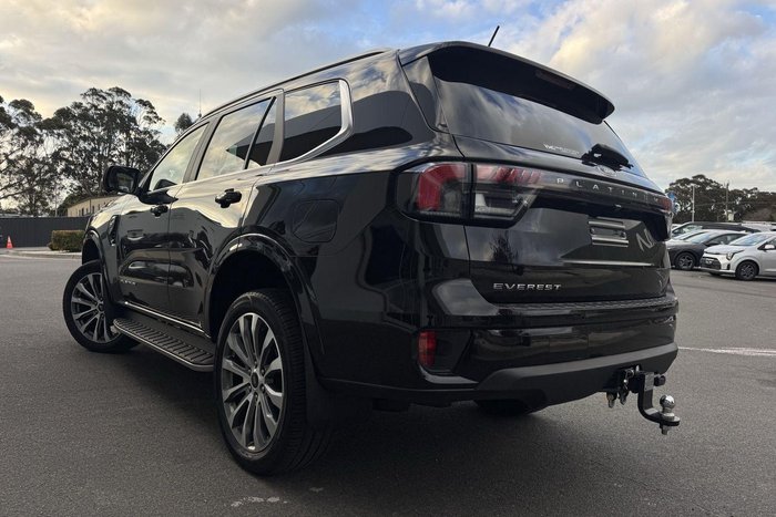 2025 Ford Everest Platinum