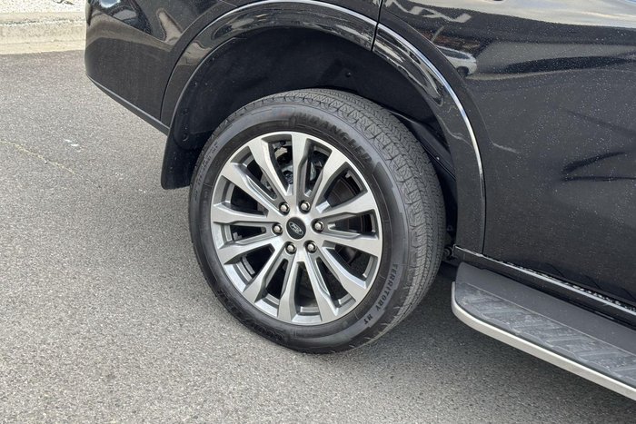 2025 Ford Everest Platinum