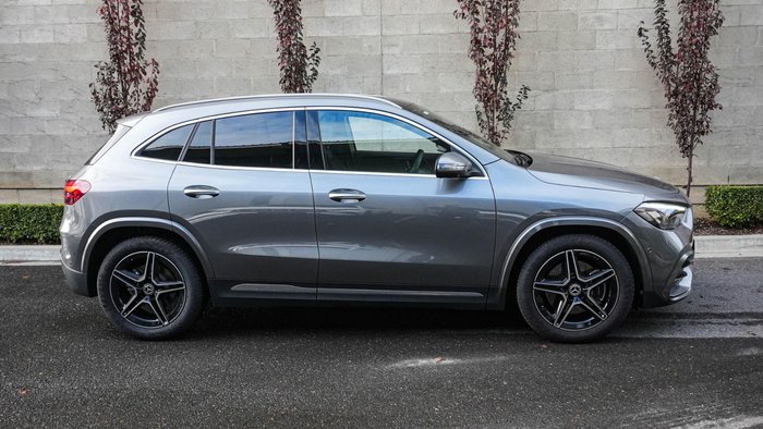 2025 Mercedes-Benz GLA-Class