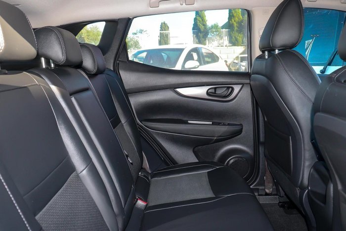 2018 Nissan QASHQAI ST-L