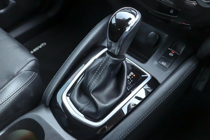2018 Nissan QASHQAI ST-L