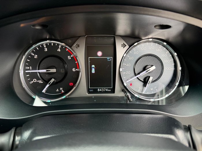 2020 Toyota Hilux SR5