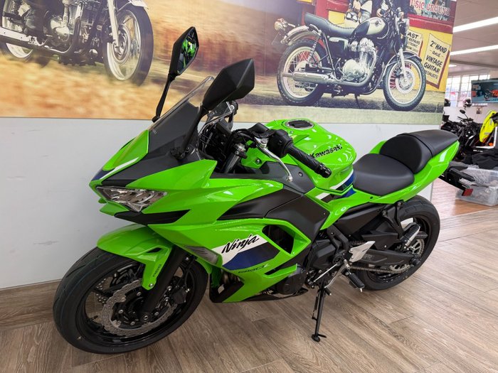 2026 Kawasaki 2026 Kawasaki 650CC NINJA 650L SPORTS GREEN