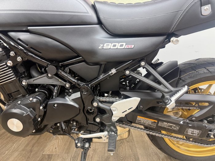 2025 Kawasaki Z900RS SE Black