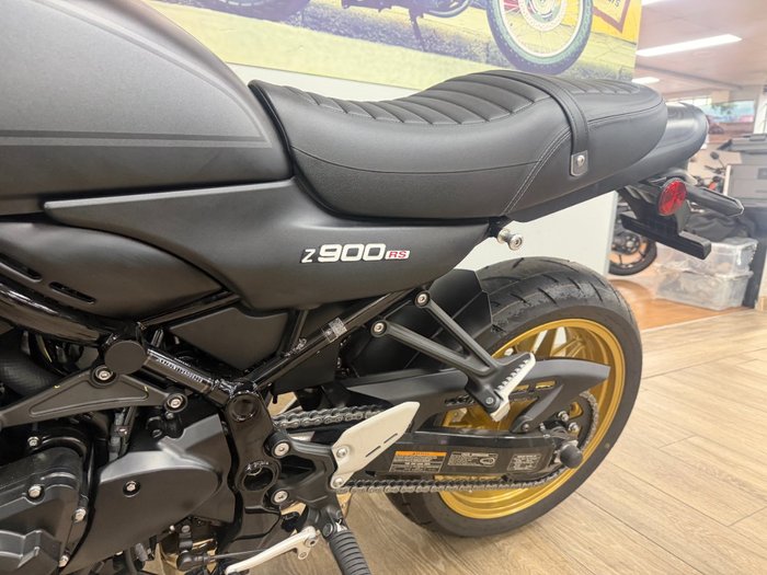 2025 Kawasaki Z900RS SE Black