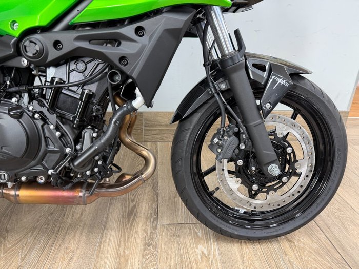 2026 Kawasaki Z500 GREEN