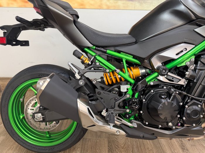 2026 Kawasaki 2026 KAWASAKI 900CC Z900RS
