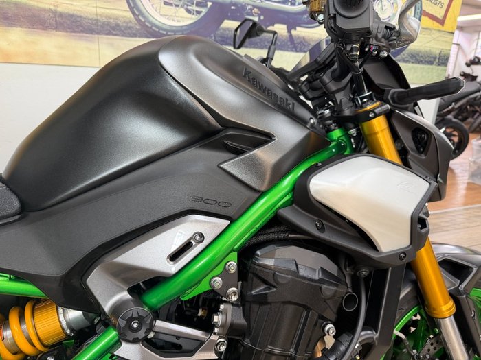 2026 Kawasaki 2026 KAWASAKI 900CC Z900RS