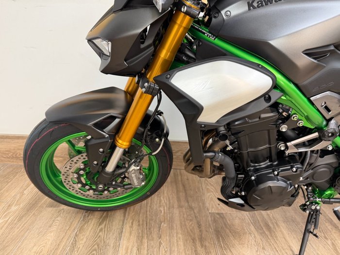 2026 Kawasaki 2026 KAWASAKI 900CC Z900RS