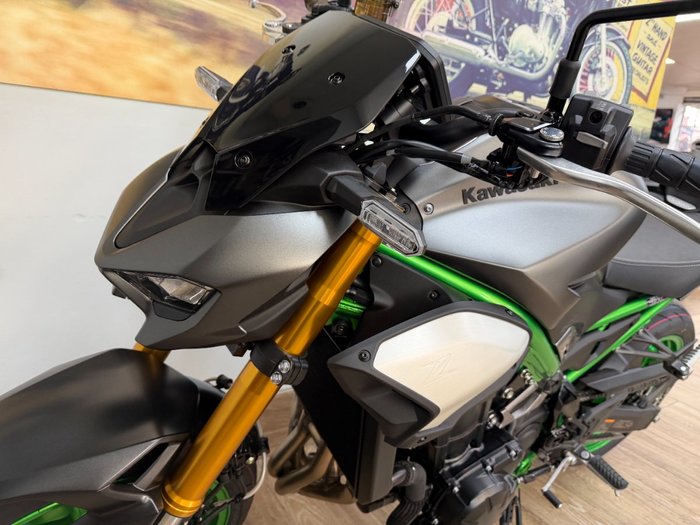 2026 Kawasaki 2026 KAWASAKI 900CC Z900RS