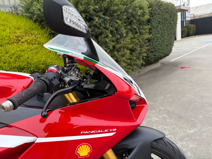 2024 DUCATI PANIGALE V2 BAYLISS 20TH ANNIV Red