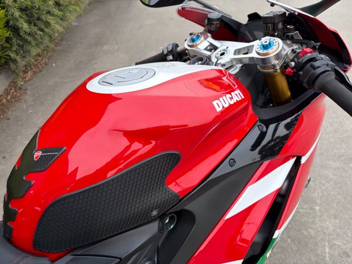 2024 DUCATI PANIGALE V2 BAYLISS 20TH ANNIV Red