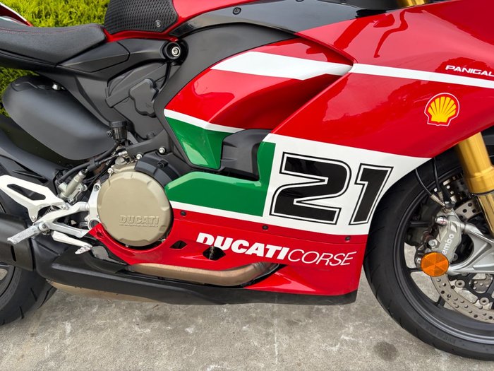 2024 DUCATI PANIGALE V2 BAYLISS 20TH ANNIV Red
