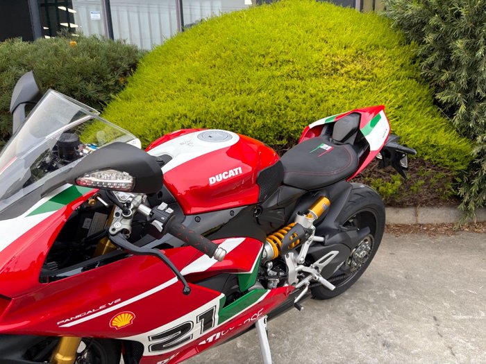 2024 DUCATI PANIGALE V2 BAYLISS 20TH ANNIV Red