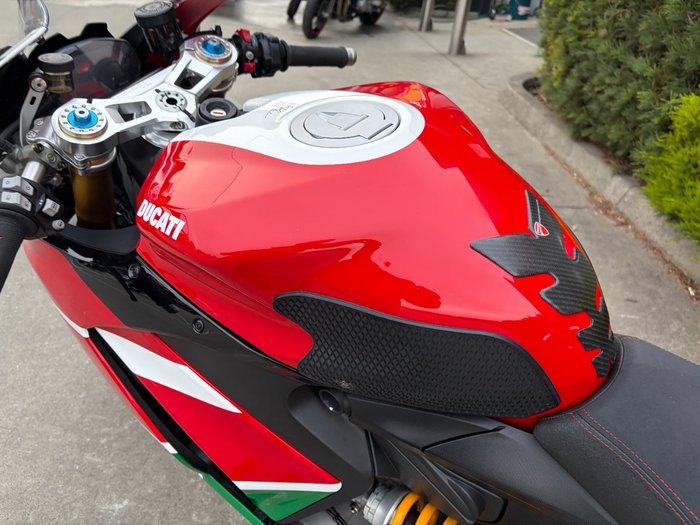 2024 DUCATI PANIGALE V2 BAYLISS 20TH ANNIV Red