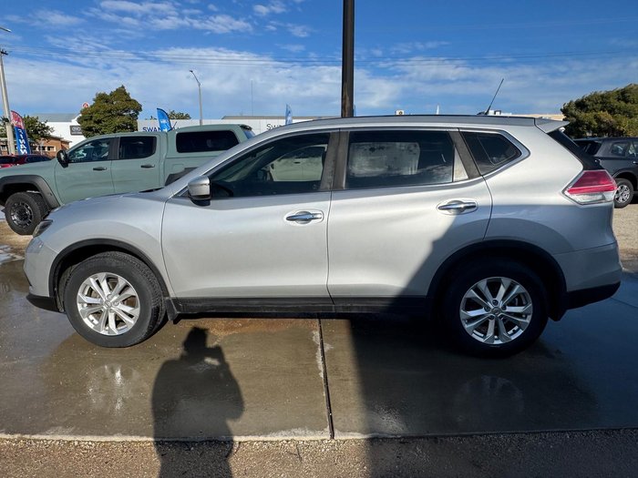 2016 Nissan X-TRAIL ST