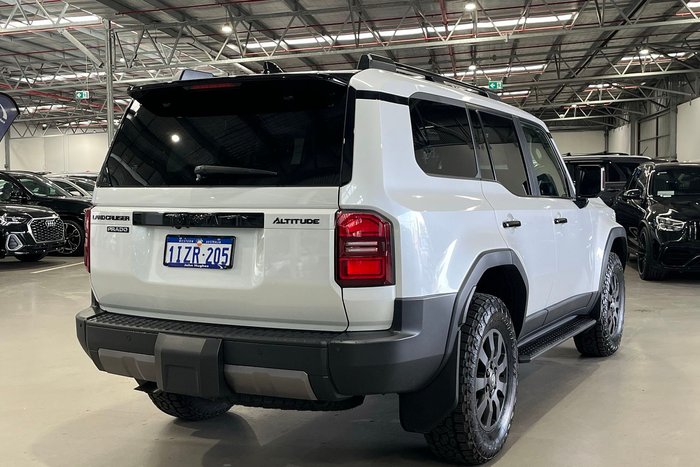 2026 Toyota Landcruiser Prado Altitude