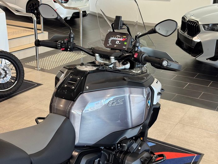 2026 BMW Motorrad R 1300 GS Adventure Triple Black R 1300 Black