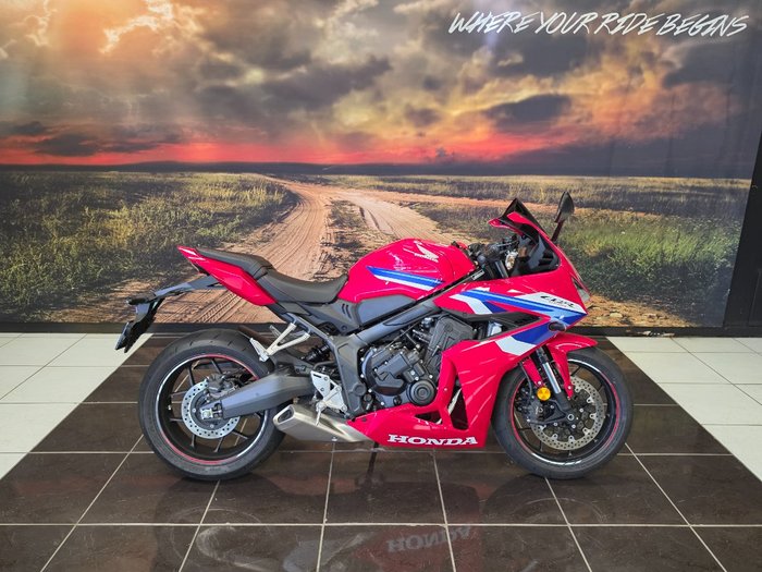 2026 Honda CBR650RAC RED