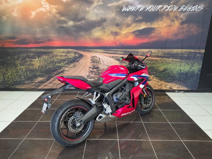 2026 Honda CBR650RAC RED