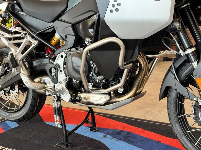 2026 BMW Motorrad F 900 GS Adventure Ride Pro F 900 Green