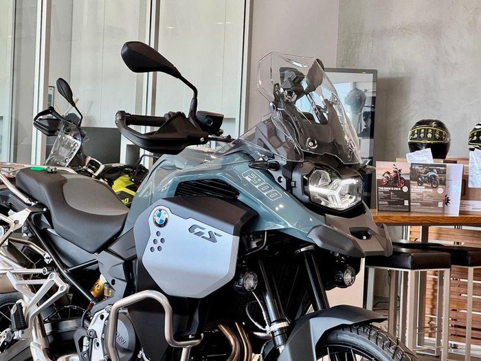 2026 BMW Motorrad F 900 GS Adventure Ride Pro F 900 Green