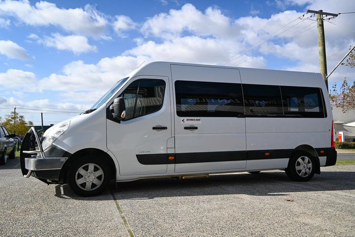 2016 Renault Master